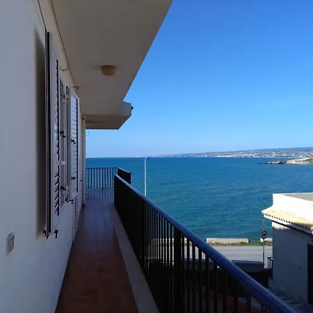 Mavi Con Jacuzzi Idromassaggio E Grande Terrazza Solarium Vista Mare شقة Cava dʼAliga